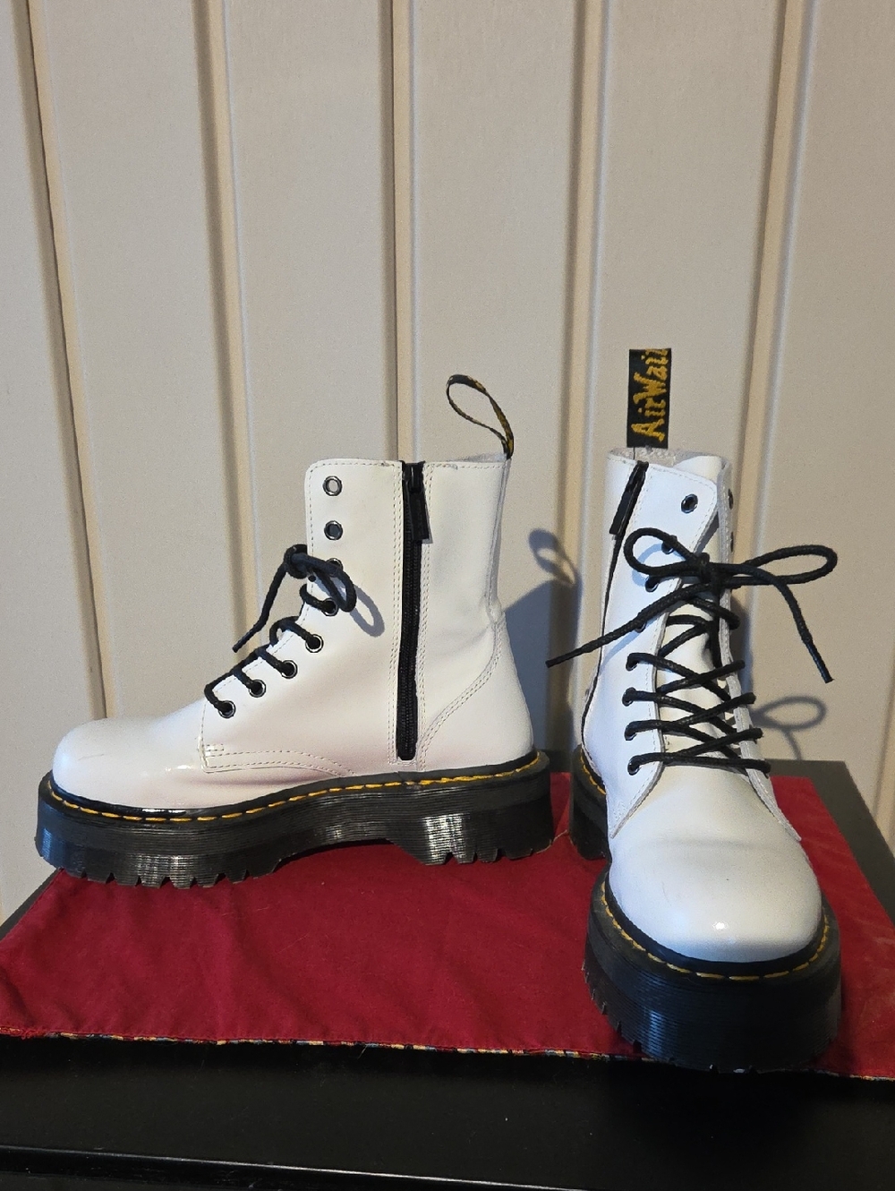 Dr. Martens AirWair Jadon White Leather Lace-Up Platform Boots Mens US 8